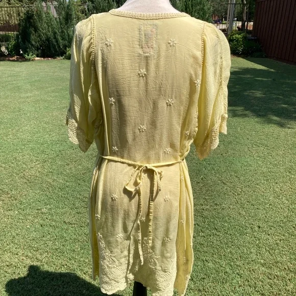 Johnny Was Embroidered Tunic - Picture 6 of 12